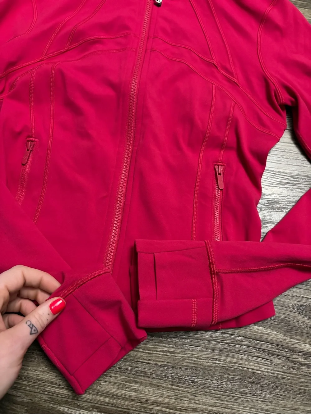 NWOT Lululemon Define Cropped Jacket *Nulu (Pink Dragonfruit) Size 6
